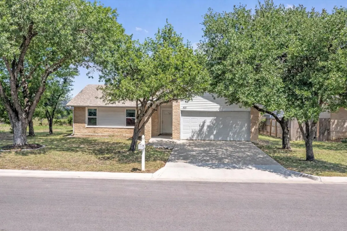 400 E Logan St, Round Rock, TX 78664 - #1