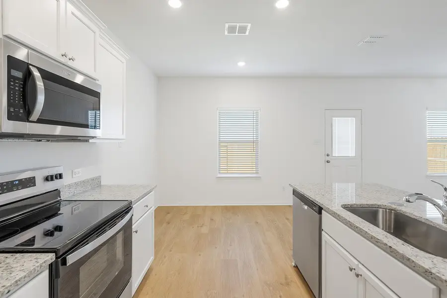 317 Carmel Canyon Trl, Jarrell, TX 76537 - #3