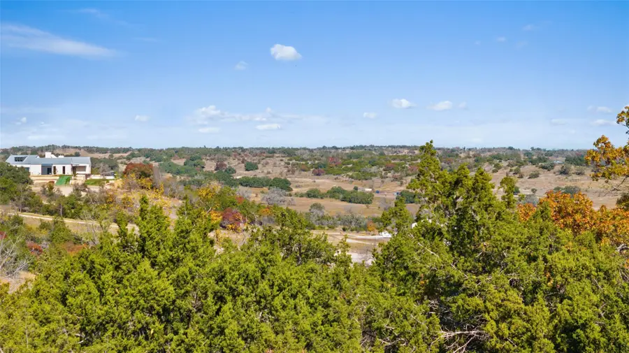 271 S Cielo Vista Ct, Fredericksburg, TX 78624 - #2