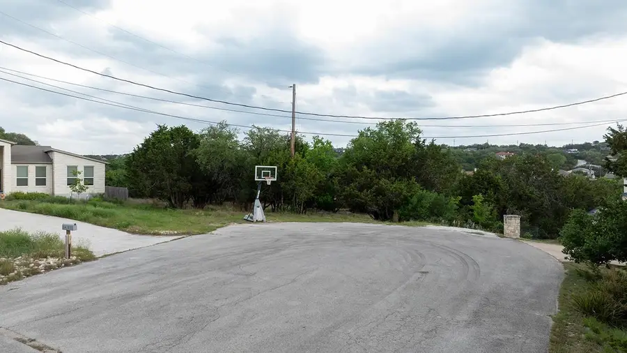 4101 Hillside Cir, Lago Vista, TX 78645 - #2