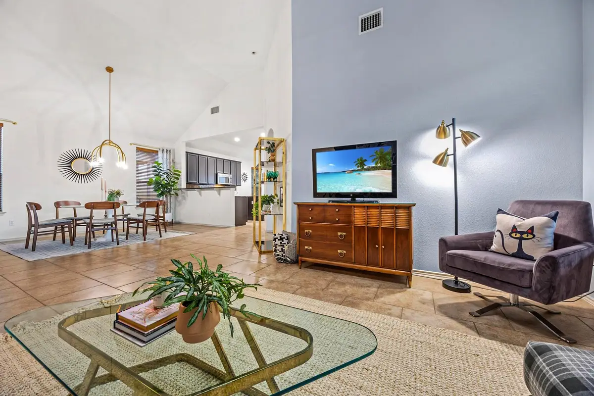 10137 Milla Cir, Austin, TX 78748 - Image #1