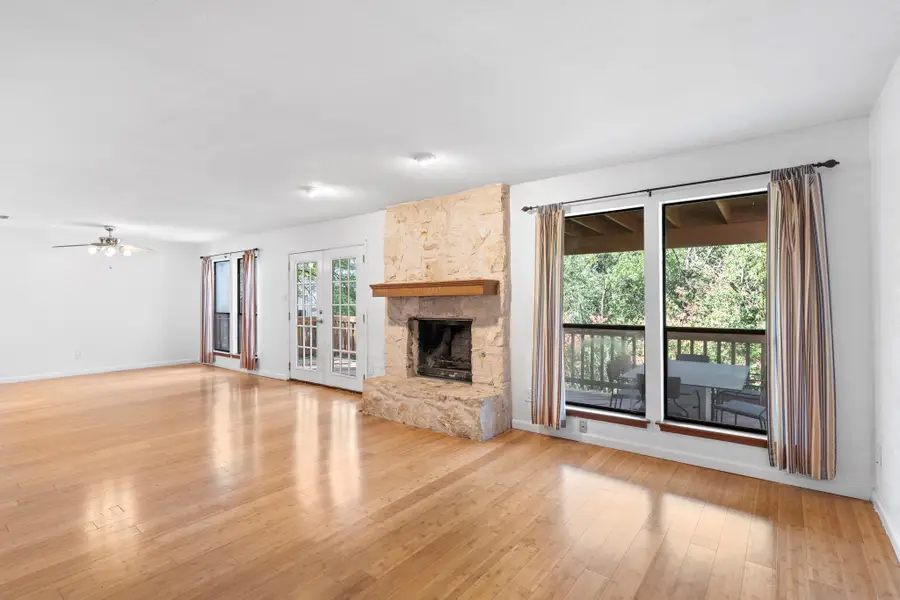 1205 Dusky Thrush Trl, Austin, TX 78746 - Image #2