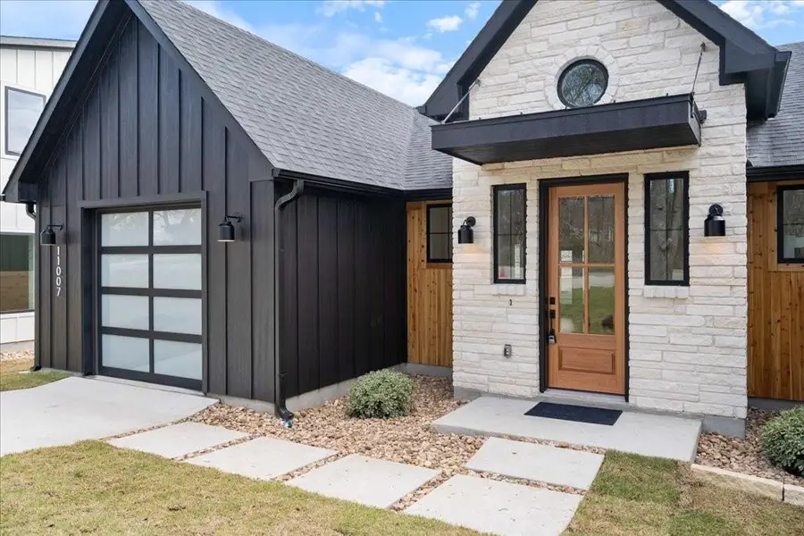 11007 Fourth St, Jonestown, TX 78645 - Image #3