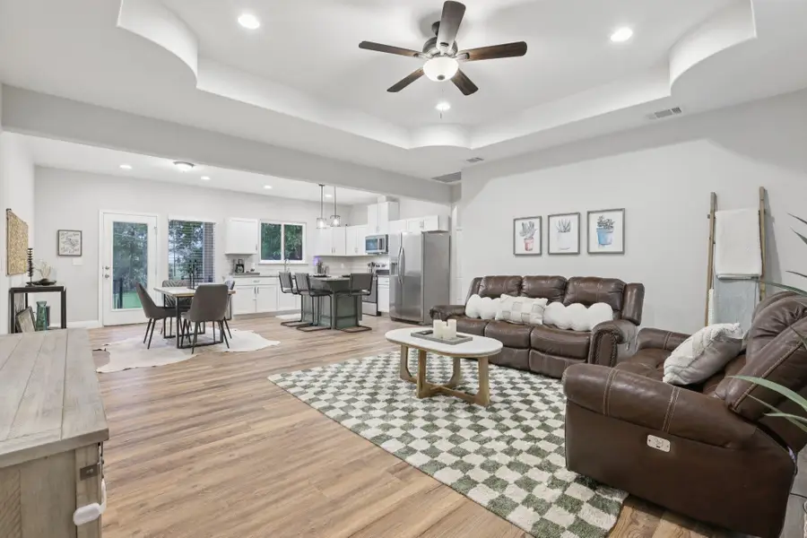 112 Twin Lakes Ln, Bastrop, TX 78602 - #3