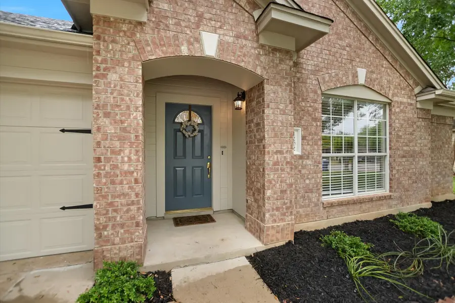 1202 Petunia Ln, Pflugerville, TX 78660 - #2