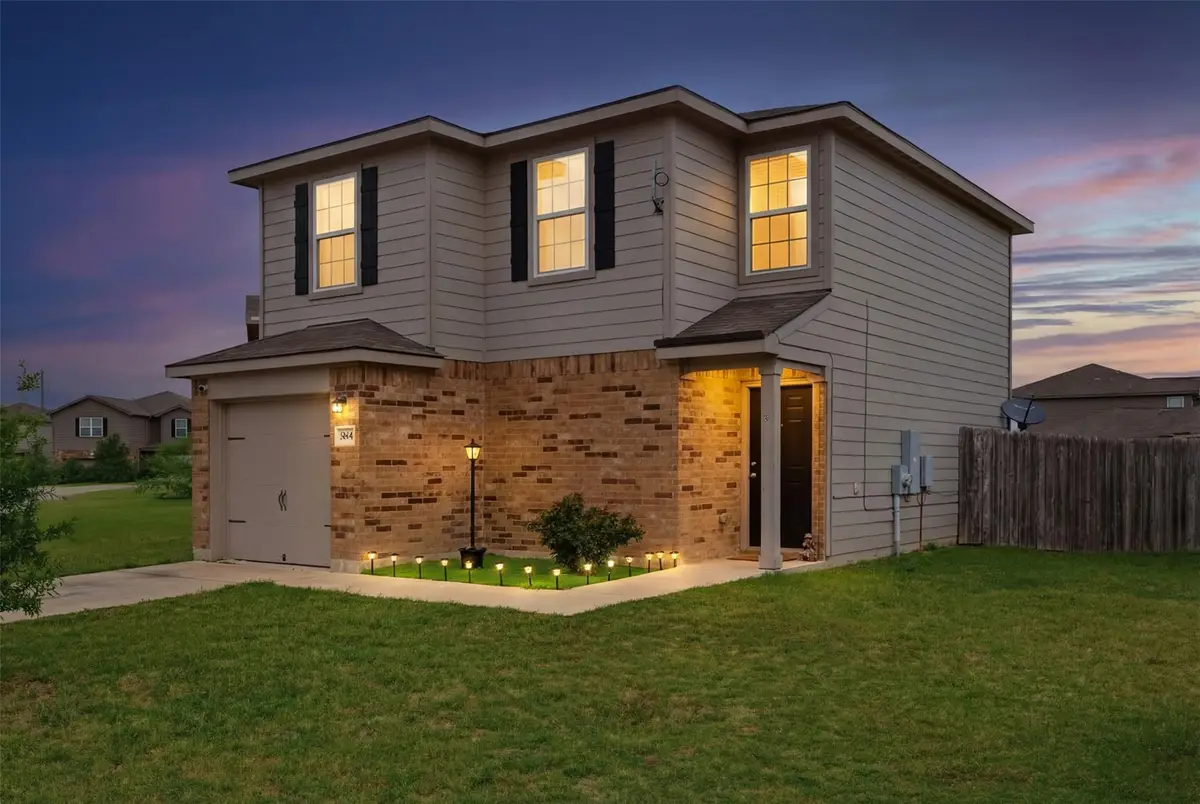 404 Yearwood Ln, Jarrell, TX 76537 - #1