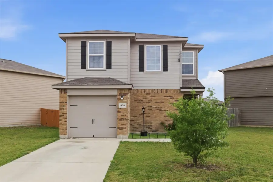 404 Yearwood Ln, Jarrell, TX 76537 - #3