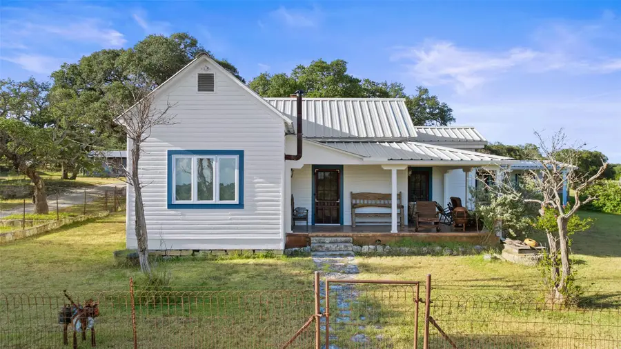 3758 N Us Hwy 281, Blanco, TX 78606 - Image #3