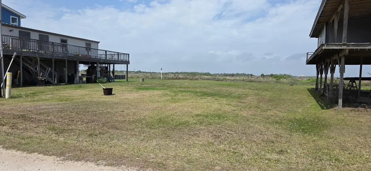 0 Beachfront Dr, Matagorda, TX 77457 - #1