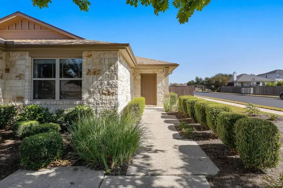 227 Avalanche Ave, Georgetown, TX 78626 - Image #3