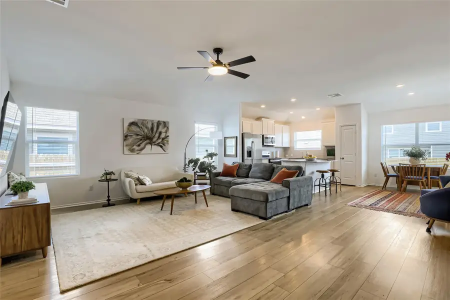 452 Perfect World Loop, Jarrell, TX 76537 - #3