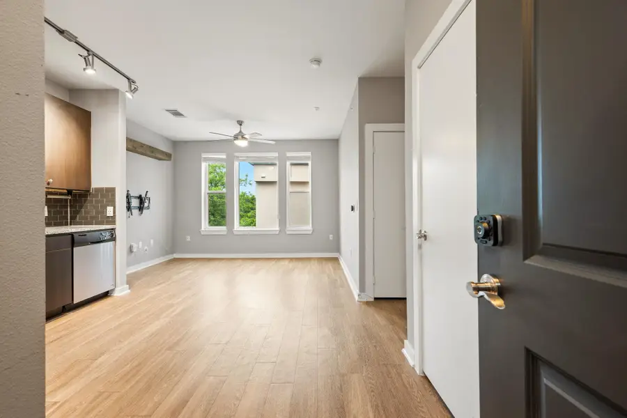 1900 Barton Springs Rd #5015, Austin, TX 78704 - #2