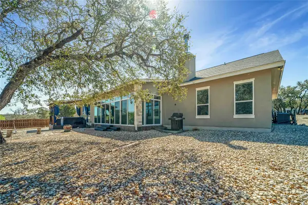 1123 Long Hollow Holw, Canyon Lake, TX 78133