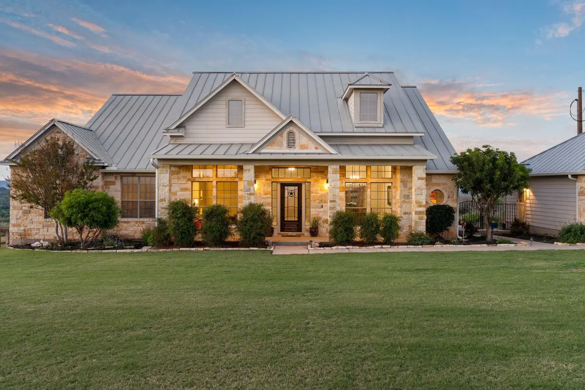 1130 Crownover Ln, Round Mountain, TX 78663 - #1