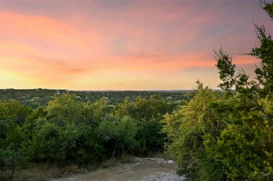 167 N Tumbleweed Trl, Austin, TX 78733 - Image #2