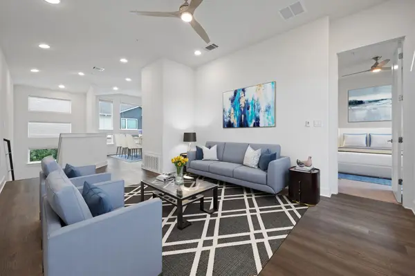 2050 Lohmans Spur Rd #802, Lakeway, TX 78734