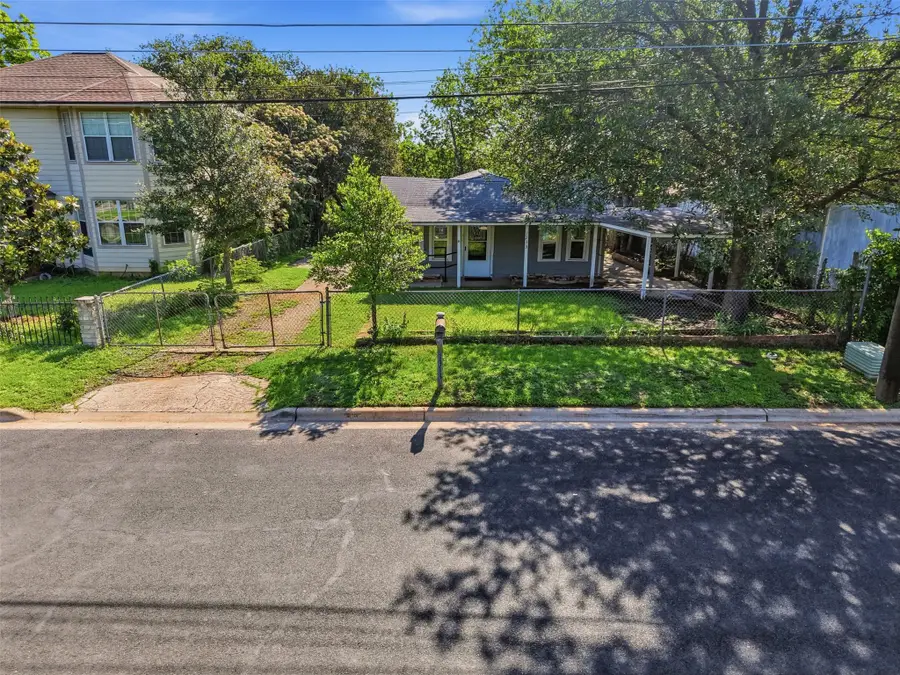 1313 Perez St, Austin, TX 78721 - #3