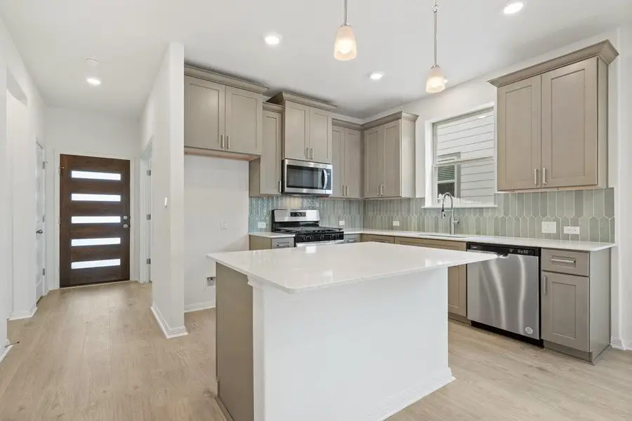 153 Greeneyes Way, Kyle, TX 78640 - Image #2