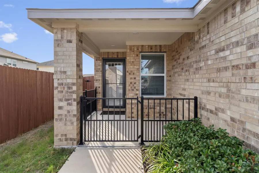 213 Wild Spur Ln, Liberty Hill, TX 78642 - Image #2