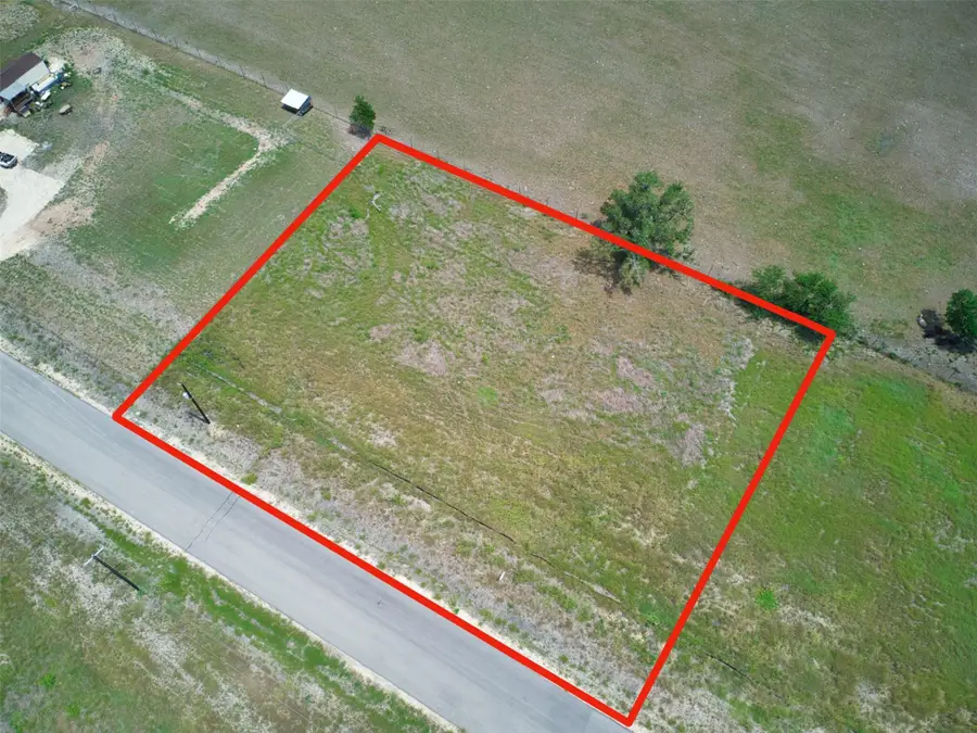 180 Altidore Ave, Dale, TX 78616 - Image #2