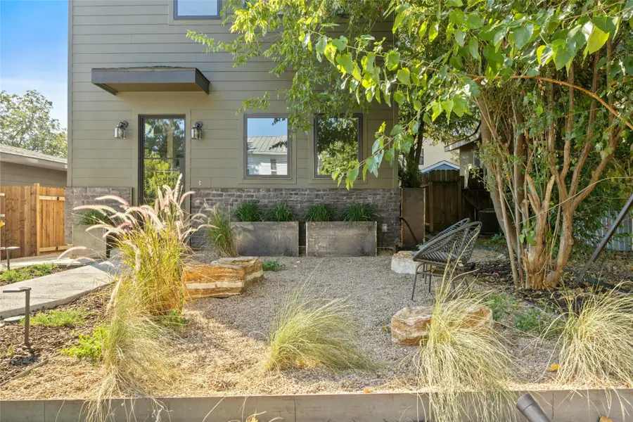 2305 E 21st St, Austin, TX 78722 - #2