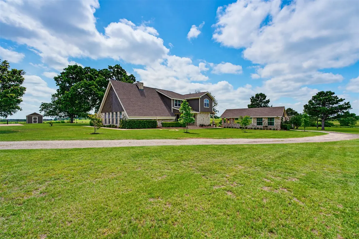 489 Boyd Ln, Rockdale, TX 76567 - #1
