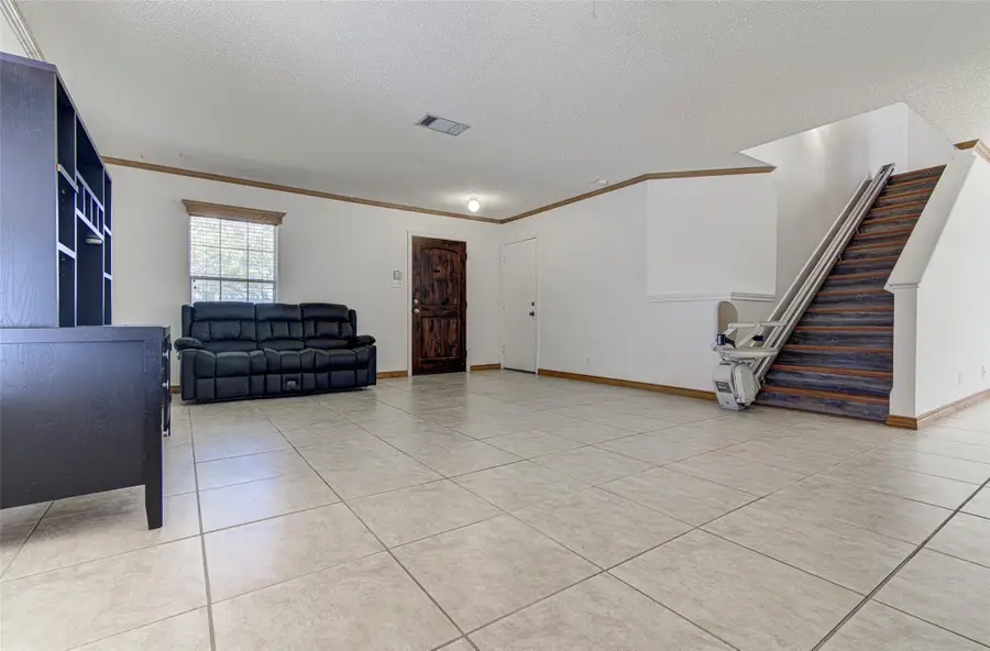 130 Wild Buffalo Dr, Kyle, TX 78640 - #3