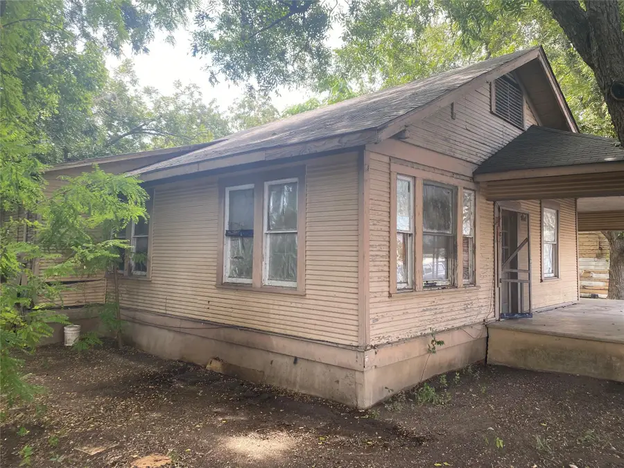 108 Linda St, San Marcos, TX 78666 - Image #3