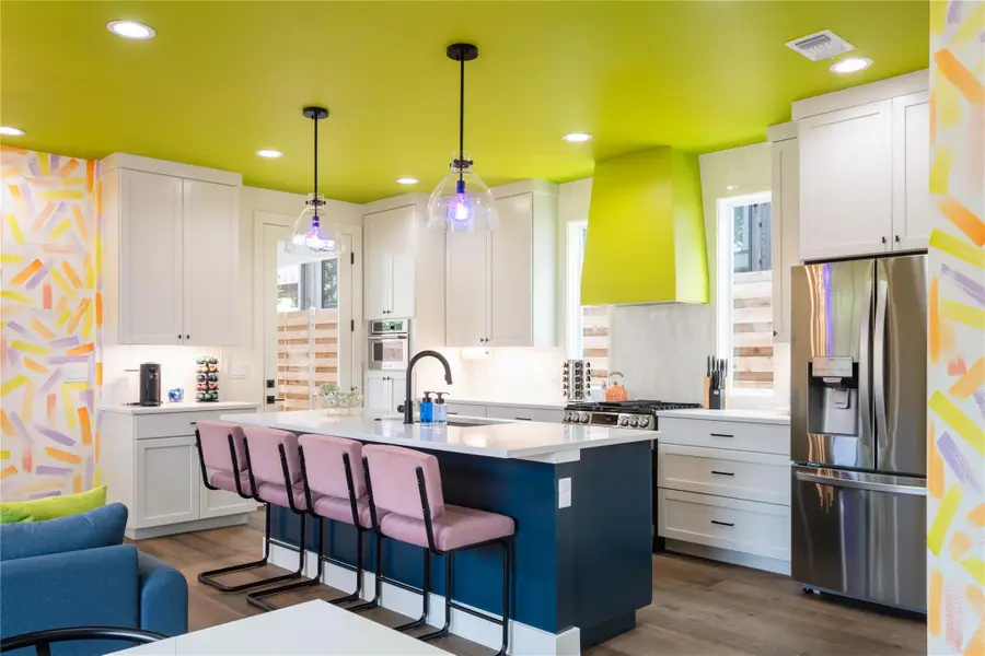 2415 E 10th St, Austin, TX 78702 - Image #3