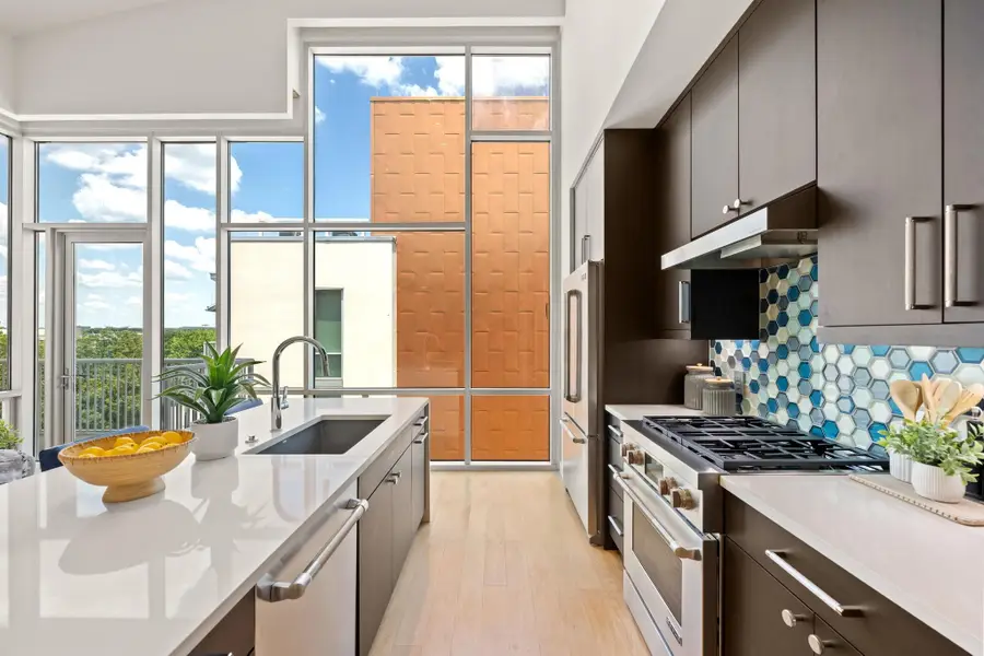 1600 Barton Springs Rd #5601, Austin, TX 78704 - Image #3