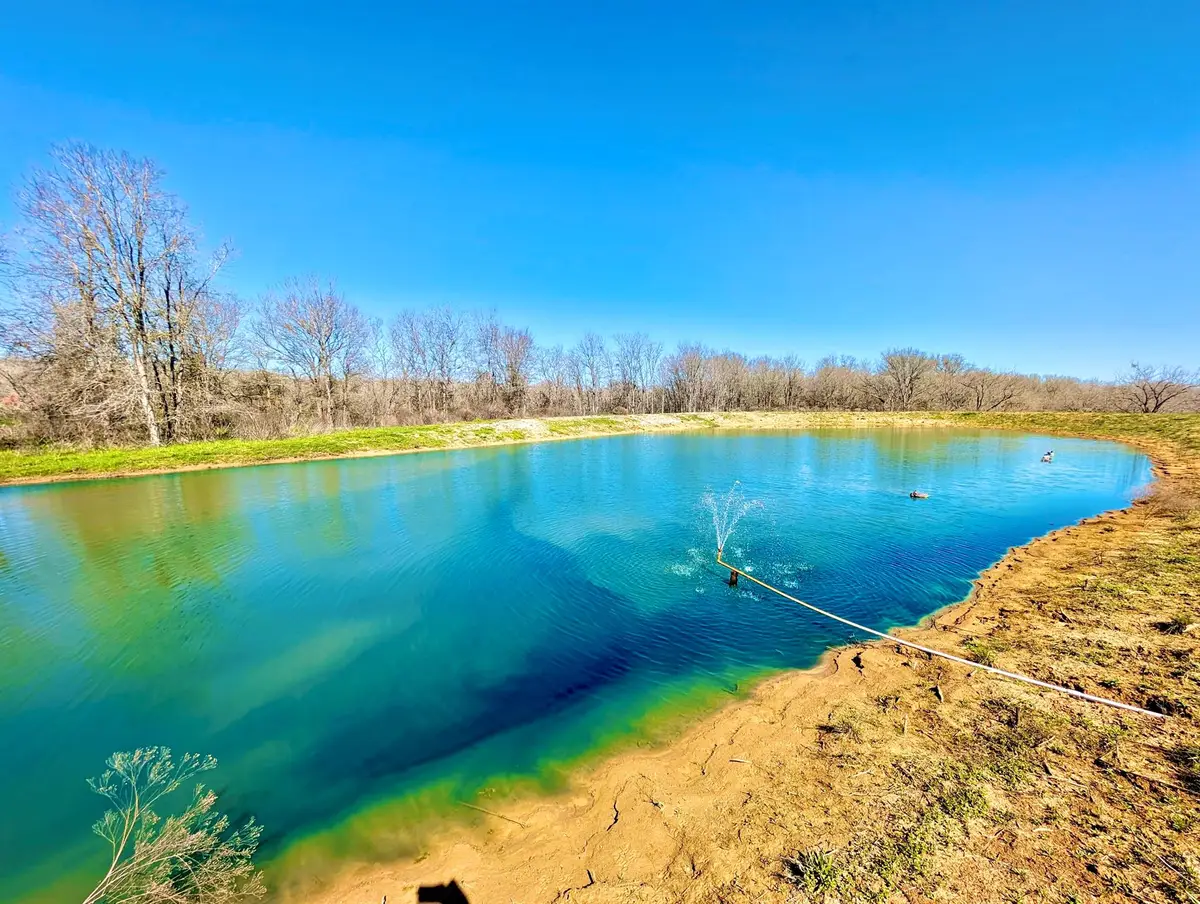 1118 County Road 447, Waelder, TX 78959 - Image #1