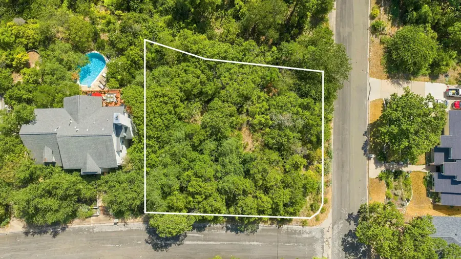 6401 Dry Cliff Cv, Austin, TX 78731 - #2