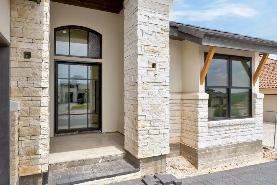 903 Flint Ridge Trl, Georgetown, TX 78628 - #2
