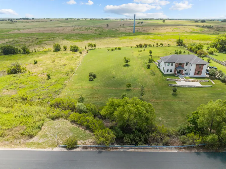 120 Apache Pass, Hutto, TX 78634 - #2