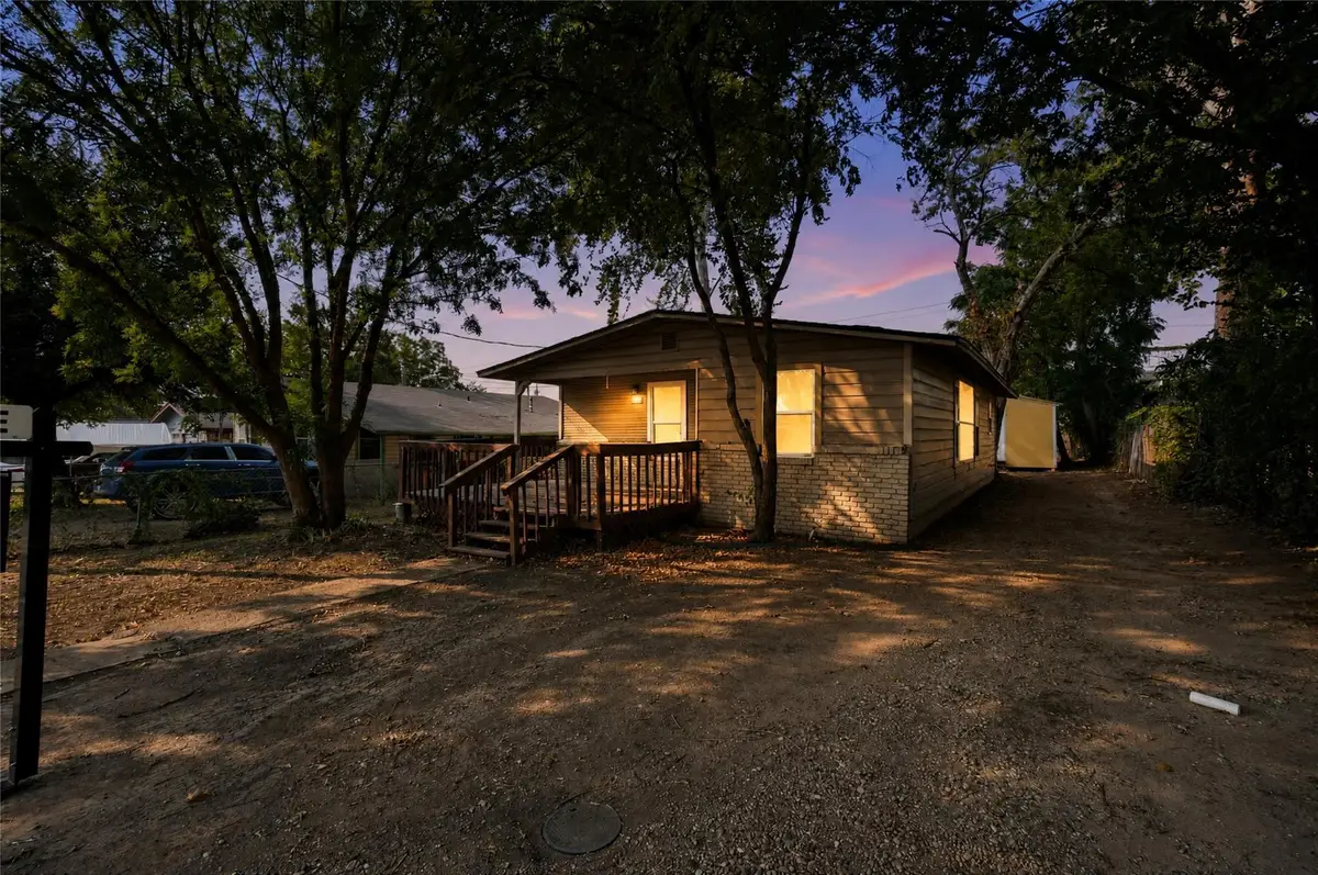 403 Blackson Ave, Austin, TX 78752 - #1