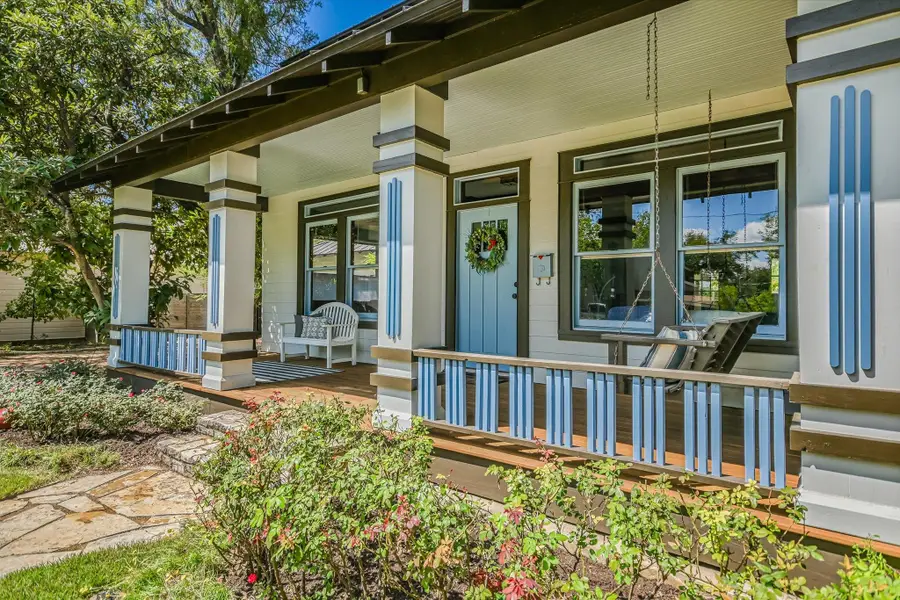 5412 Aurora Dr, Austin, TX 78756 - Image #2