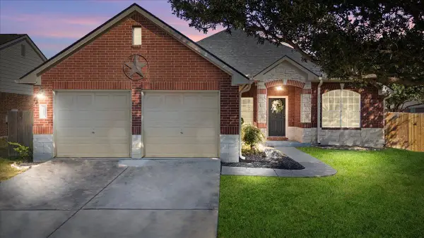 313 Peaceful Haven Way, Hutto, TX 78634