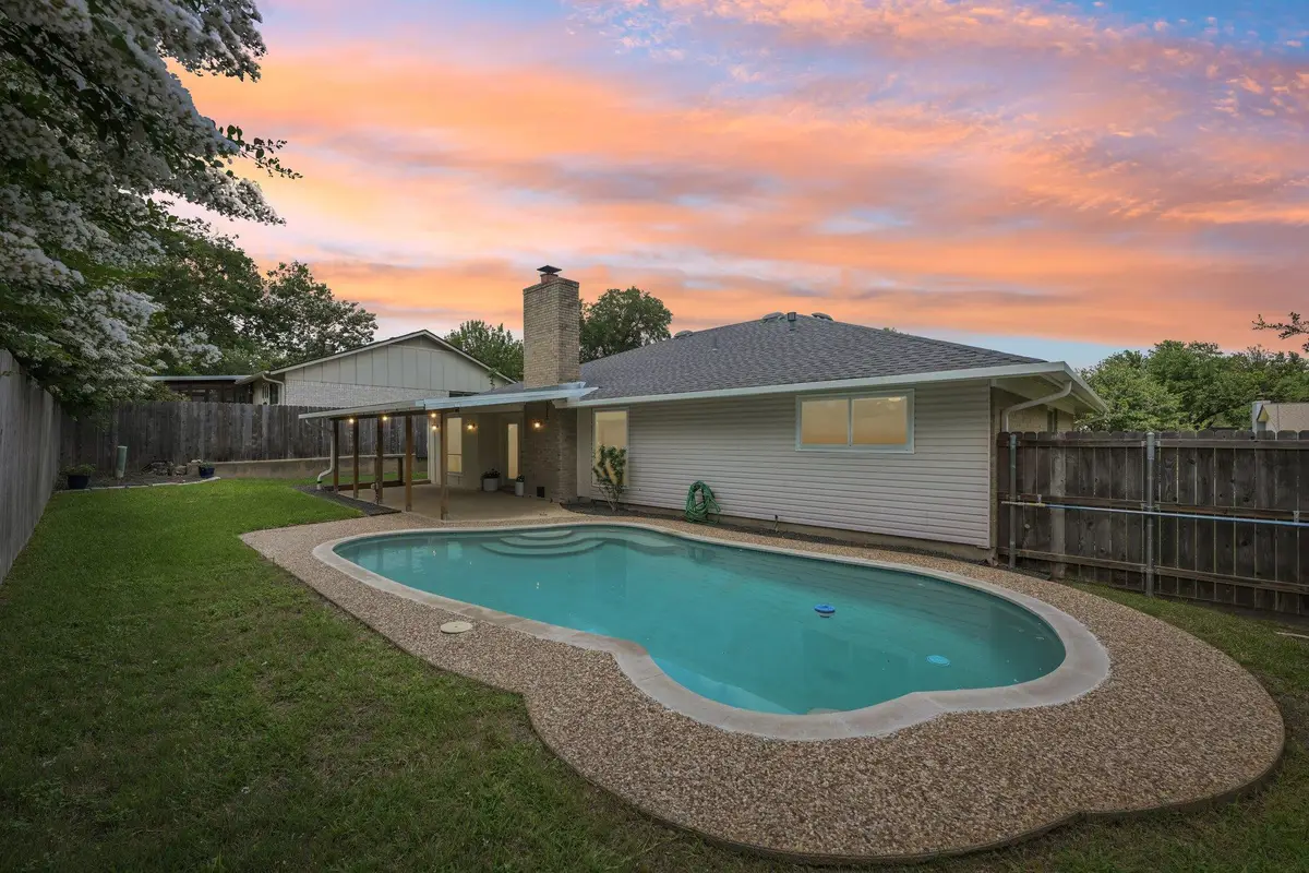 2717 Charlesworth Dr, Austin, TX 78745 - #1