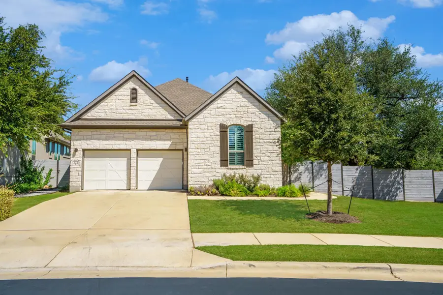 224 Diamondback Dr, Georgetown, TX 78628 - Image #2