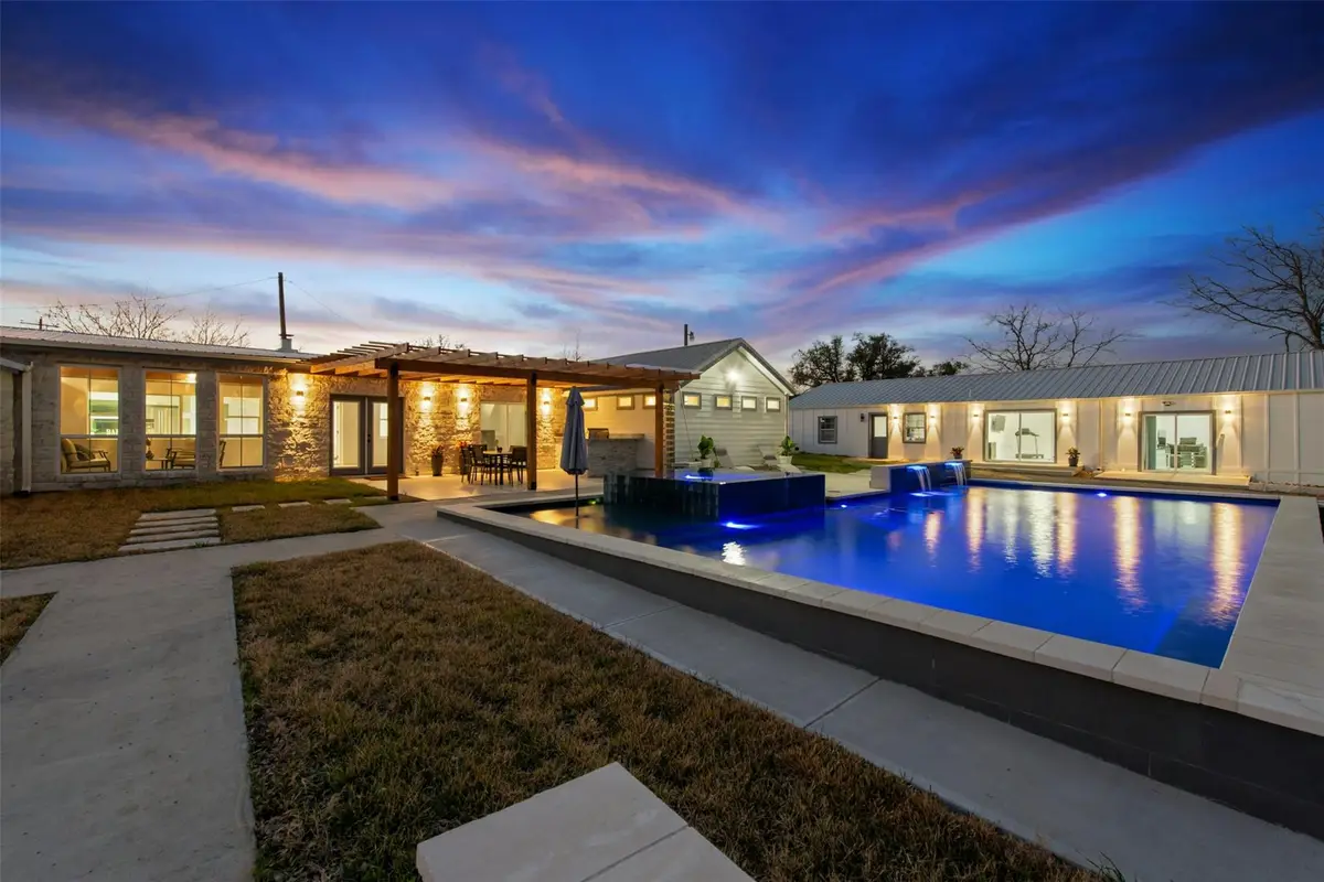 14300 Summit View Dr, Leander, TX 78641 - #1