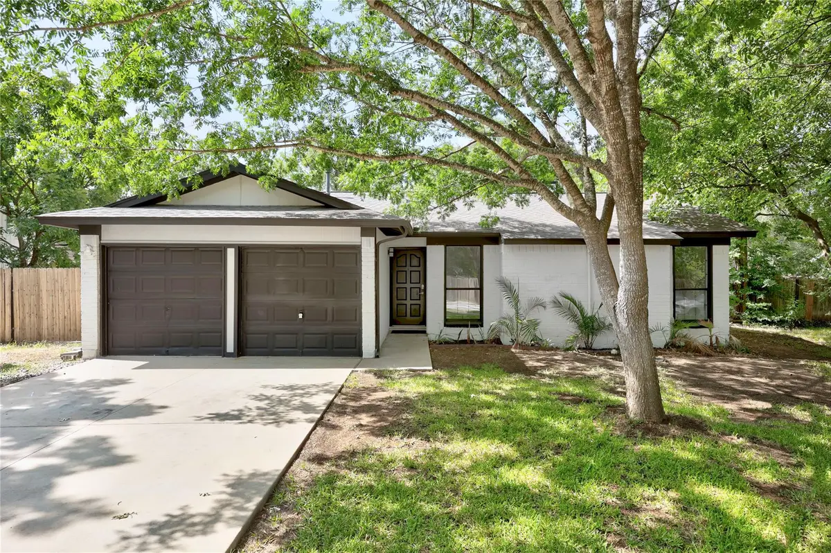 414 Loma Verde St, Buda, TX 78610 - Image #1