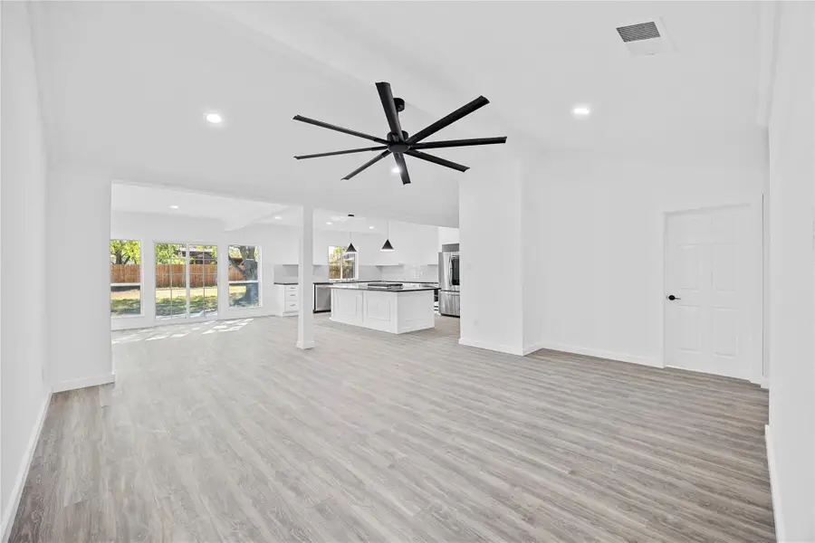 414 Loma Verde St, Buda, TX 78610 - Image #2