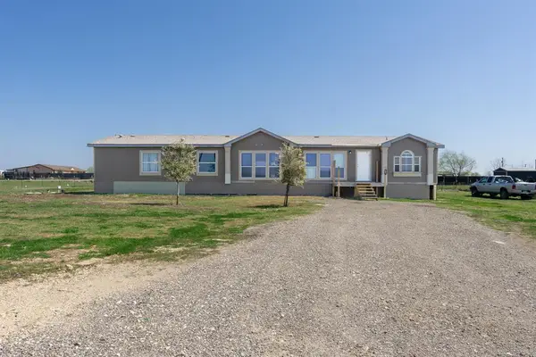 103 Cloudberry Ln, Elgin, TX 78621