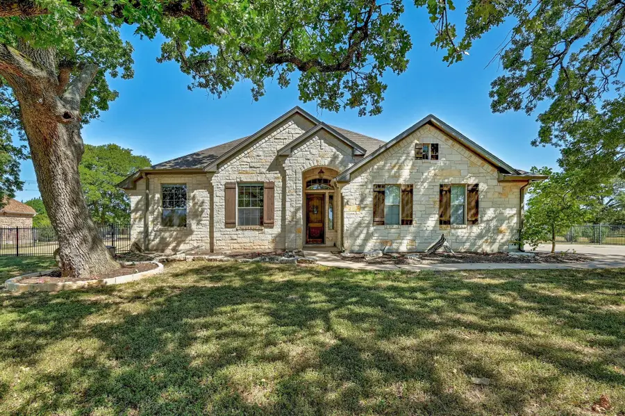 577 Shelf Rock Rd, Driftwood, TX 78619 - Image #2