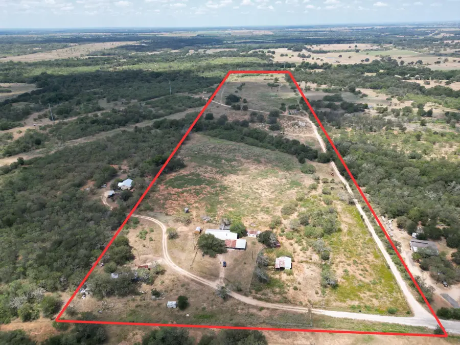 3200 Cattlemens Row, Lockhart, TX 78644 - #2