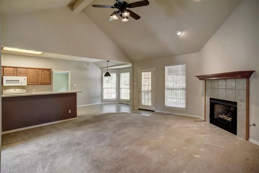 118 Kaneohe Dr, Bastrop, TX 78602 - Image #3