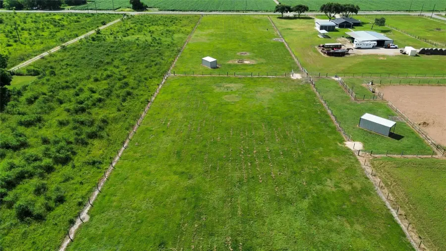 000 Hubenak Rd, Needville, TX 77461 - #3