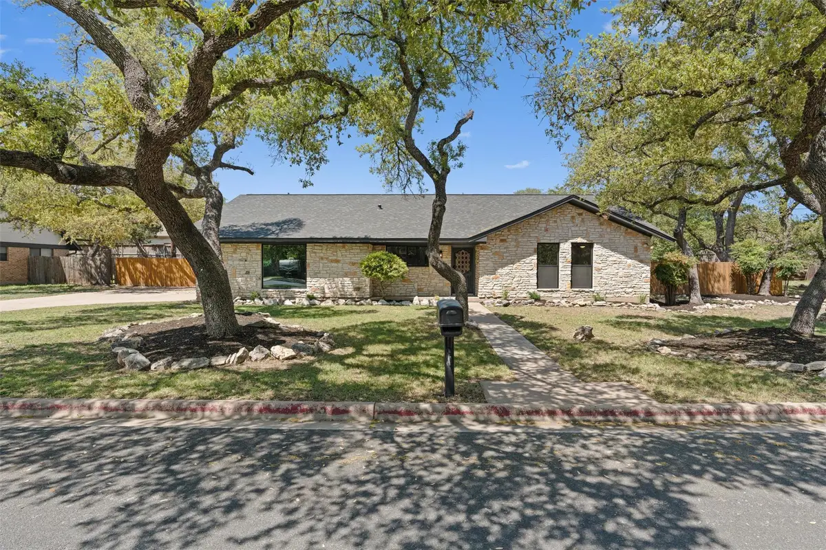 10016 Hidden Meadow Dr, Austin, TX 78750 - #1