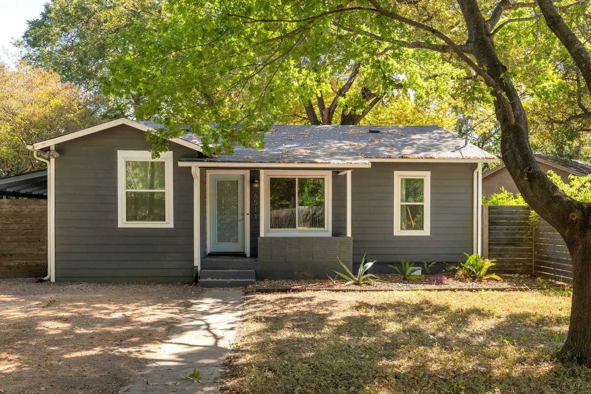 6511 Chesterfield Ave, Austin, TX 78752 - Image #1