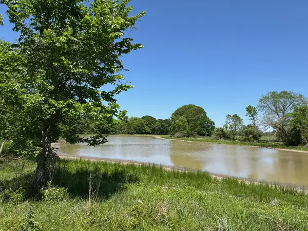 3817 Fm 154 Rd, Muldoon, TX 78949